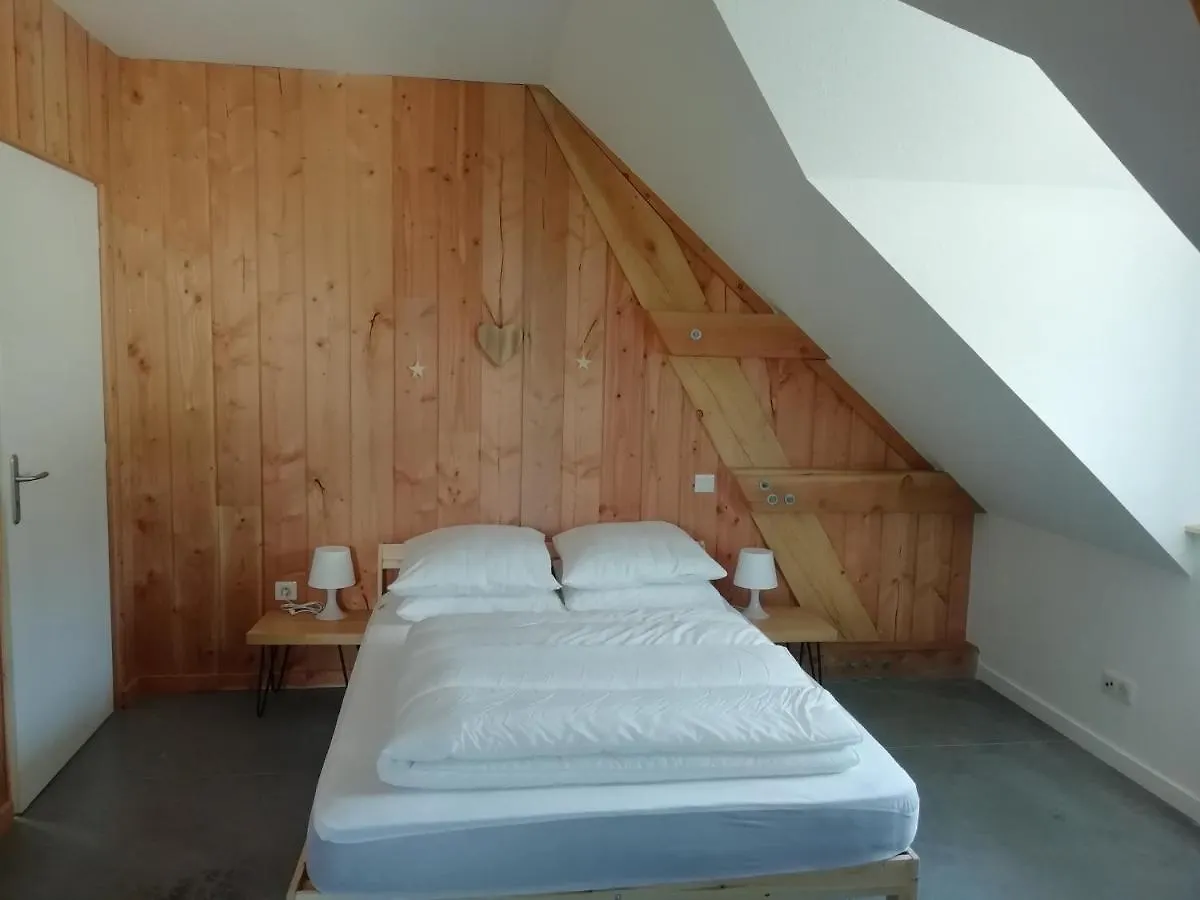 Holiday home Gite De Granit Noir Besse-et-Saint-Anastaise